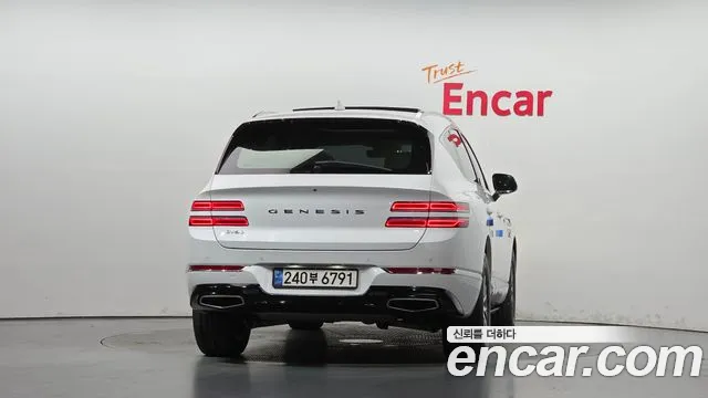 Genesis GV80 — Фото автомобиля 4
