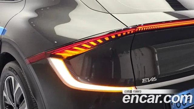 Kia EV6 — Фото автомобиля 23