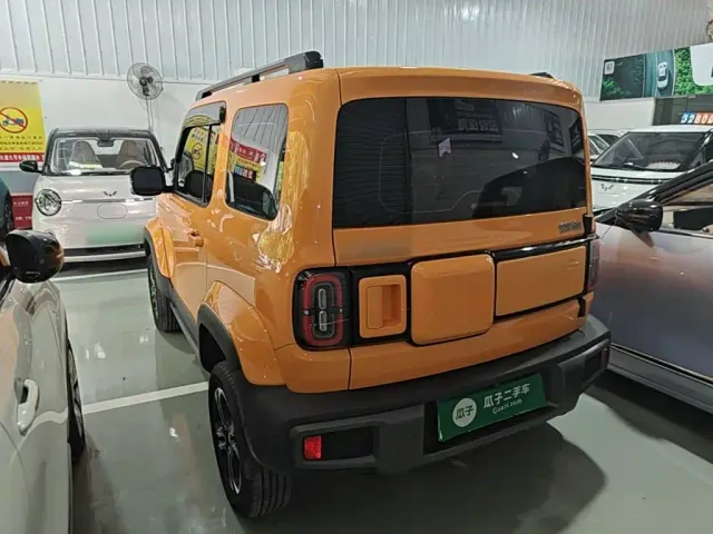 Baojun Yep — Фото автомобиля 4
