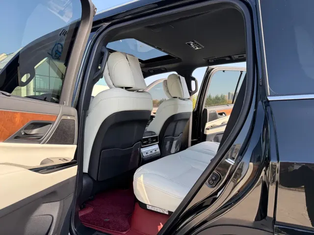 Lexus LX — Фото автомобиля 15