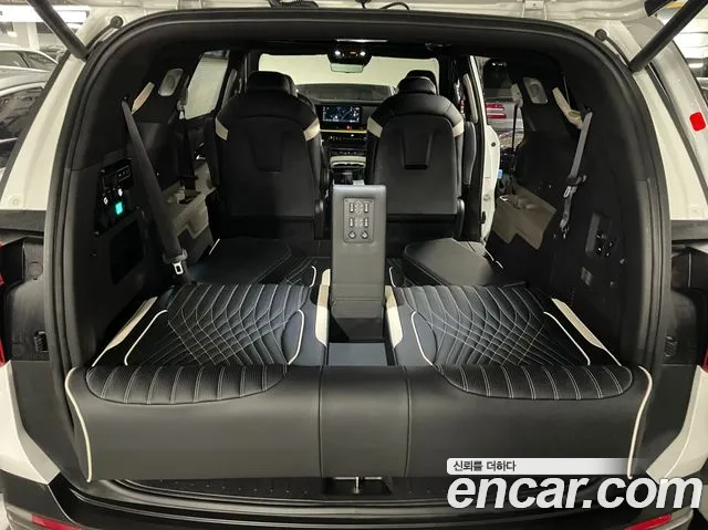 Kia Carnival Generation 4 — Фото автомобиля 20