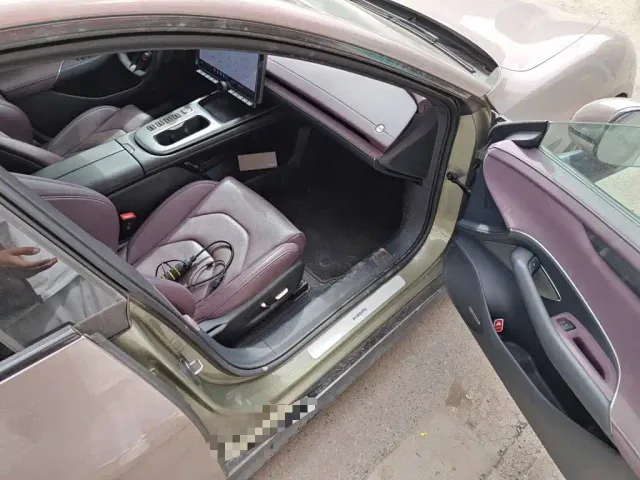 Xiaomi SU7 — Фото автомобиля 17