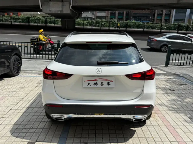Mercedes-Benz GLA-Class — Фото автомобиля 5
