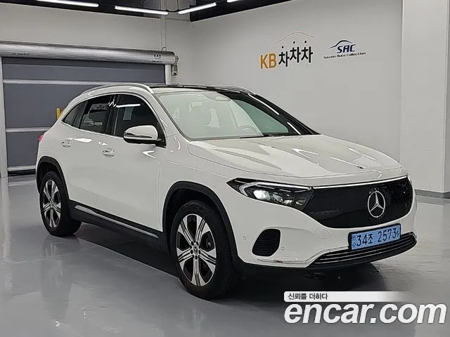 Mercedes-Benz EQA — Фото автомобиля 6