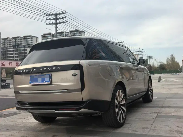Land Rover Range Rover — Фото автомобиля 10