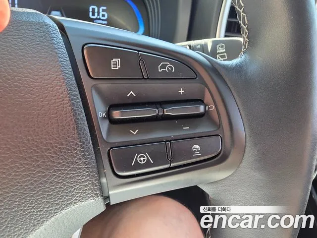 Hyundai Venue — Фото автомобиля 14