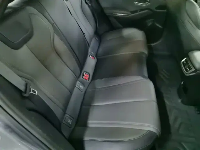 BYD Qin L — Фото автомобиля 16