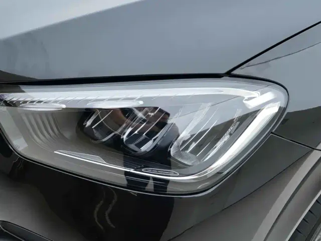 Mercedes-Benz GLE-Class — Фото автомобиля 12