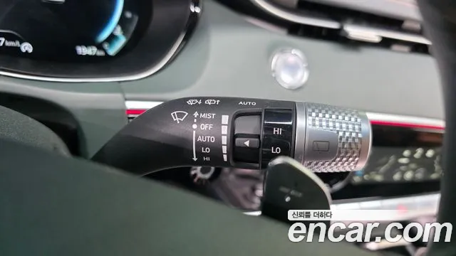 Genesis GV70 3.5T Бензин AWD — Фото автомобиля 25