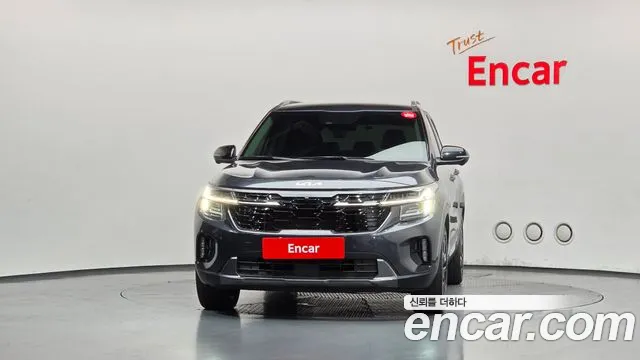 Kia Seltos — Фото автомобиля 3