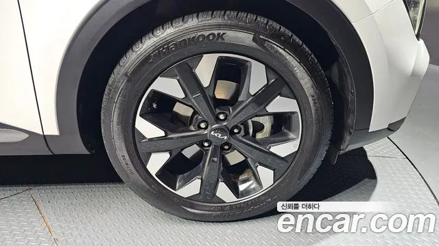 Kia Sportage Sportage 5-е поколение Бензин 1.6 турбо 2WD — Фото автомобиля 5