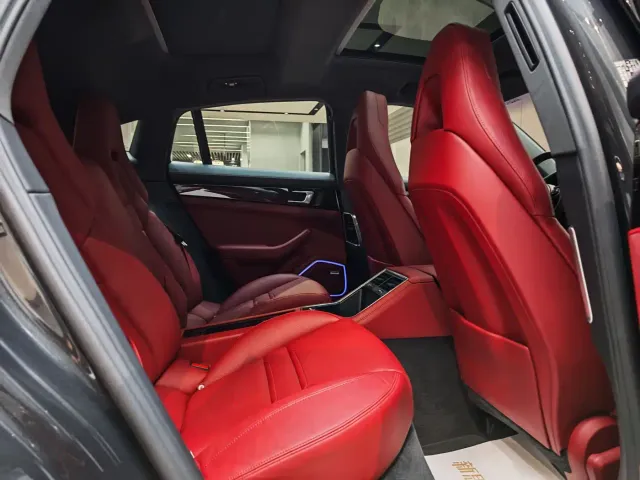 Porsche Panamera — Фото автомобиля 16