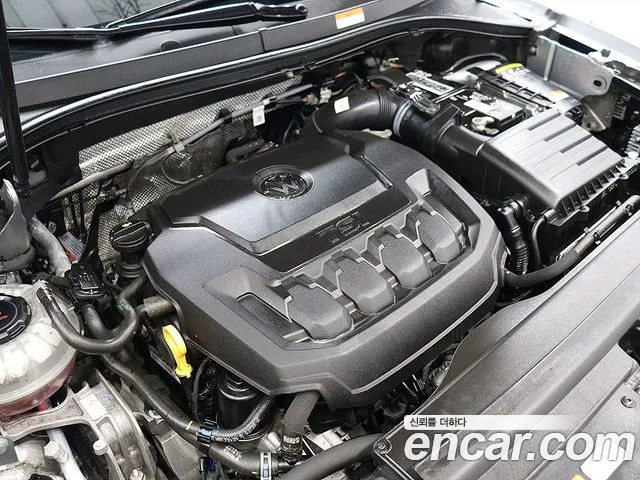 Volkswagen Tiguan — Фото автомобиля 19
