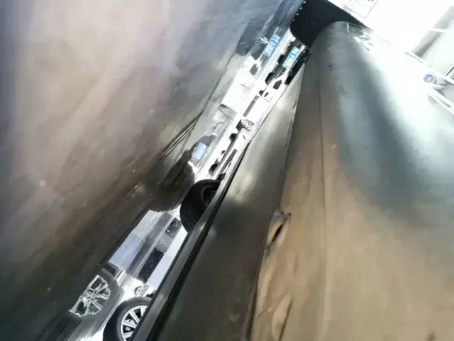 Tesla Model Y — Фото автомобиля 21