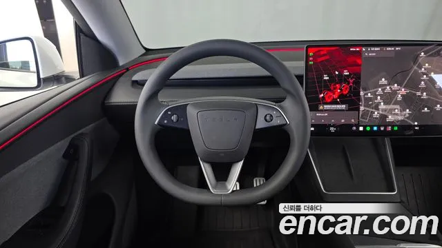 Tesla Model Y — Фото автомобиля 19