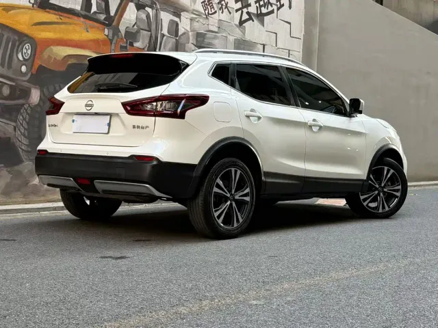 Nissan Qashqai — Фото автомобиля 2