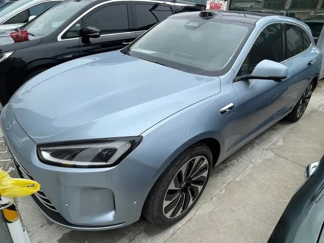 Aito M5 — Фото автомобиля 3
