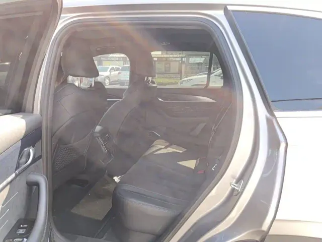 Geely Xingyue L — Фото автомобиля 13
