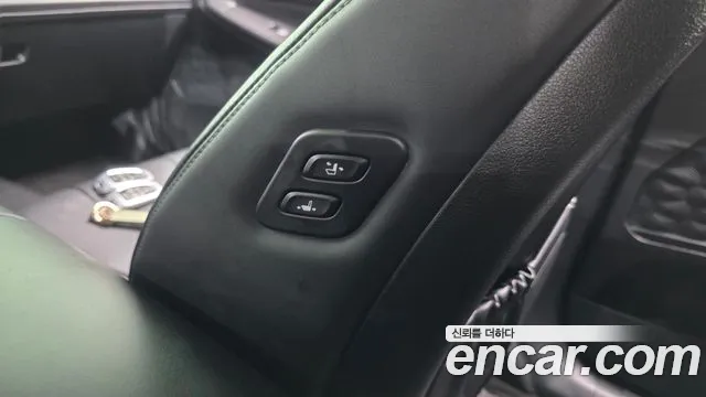 Hyundai Santafe Новый Santa Fe Бензин 2.5T 2WD — Фото автомобиля 27