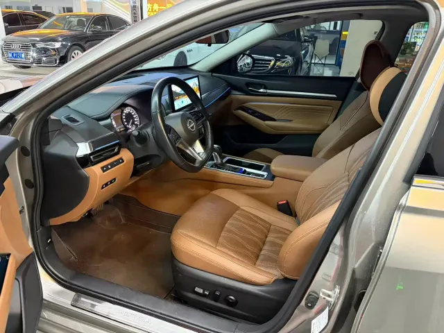 Nissan Teana — Фото автомобиля 5