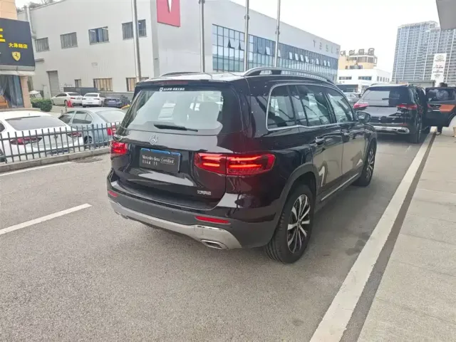 Mercedes-Benz GLB-Class — Фото автомобиля 7
