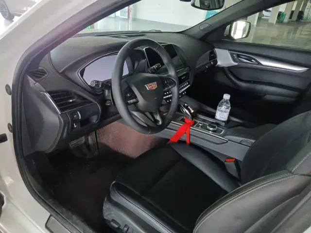 Cadillac CT5 — Фото автомобиля 7