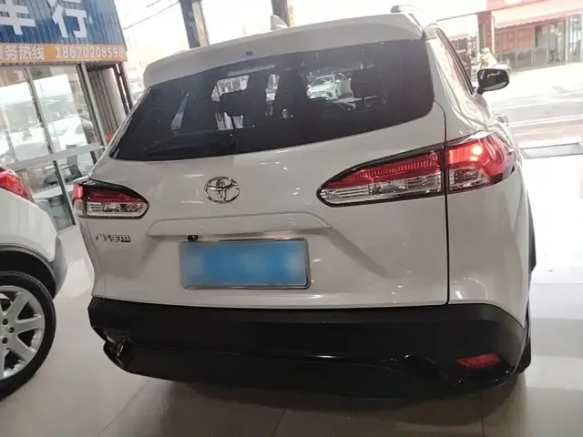 Toyota Frontlander — Фото автомобиля 5