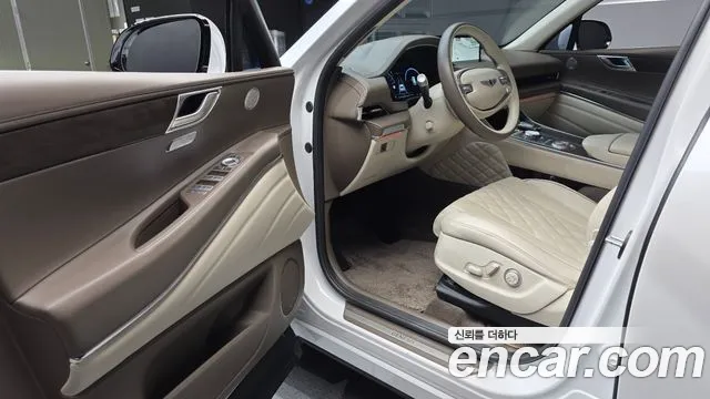 Genesis GV80 — Фото автомобиля 15