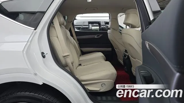 Genesis GV80 — Фото автомобиля 17