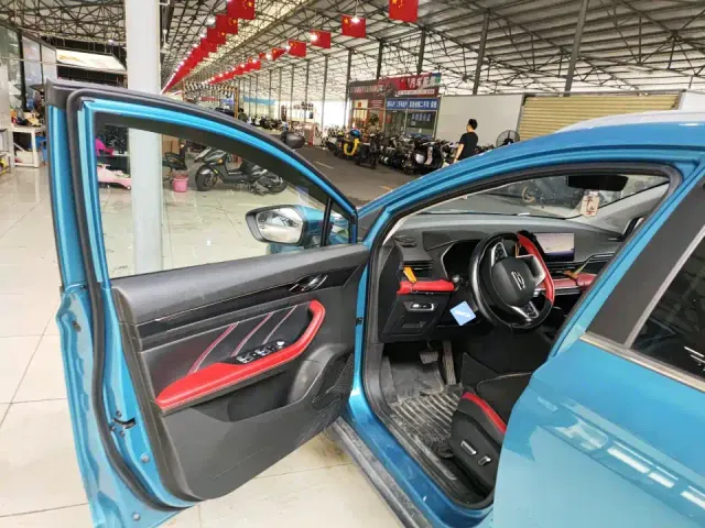 Geely Emgrand S — Фото автомобиля 5