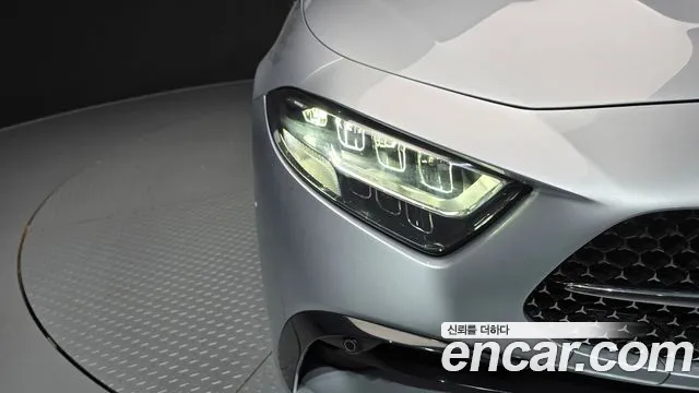 Mercedes-Benz CLS-Class — Фото автомобиля 18