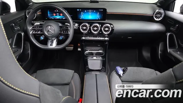 Mercedes-Benz A-Class — Фото автомобиля 6