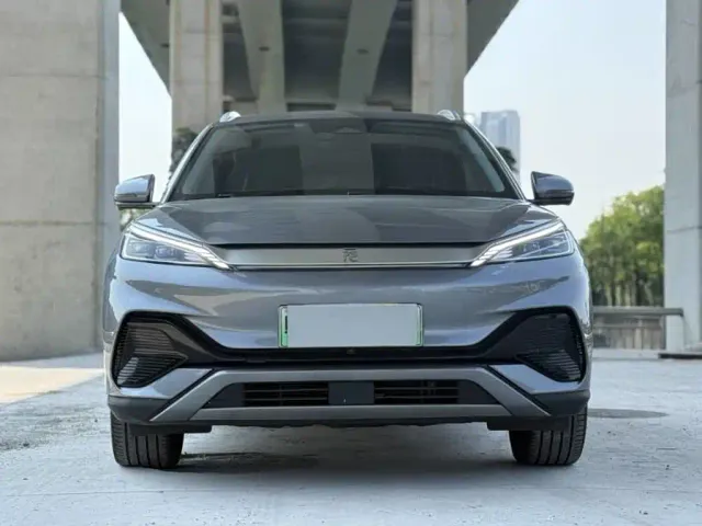 BYD Yuan PLUS — Фото автомобиля 3