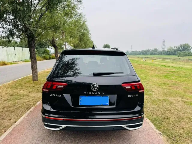 Volkswagen Tiguan L 2022 330TSI Automatic 2WD Smart Edition — Фото автомобиля 9