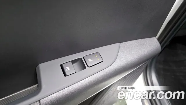 Kia Niro The All New Niro Signature — Фото автомобиля 18