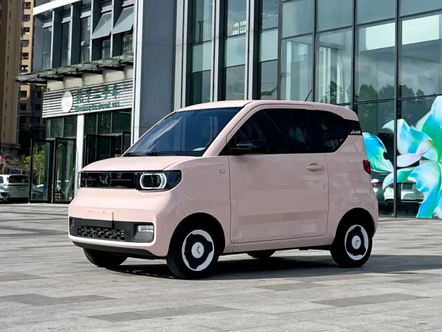 Фотография автомобиля — Wuling Hongguang Mini EV