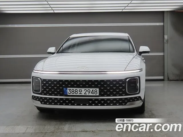 Hyundai Grandeur Grandeur (GN7) 3.5 Бензин 2WD — Фото автомобиля 2