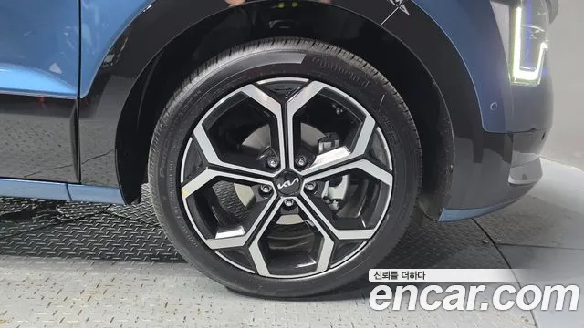Kia Niro The All New Niro Signature — Фото автомобиля 15