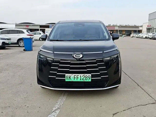 GAC Trumpchi E8 — Фото автомобиля 2