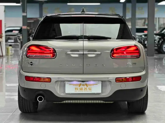 MINI Clubman — Фото автомобиля 4