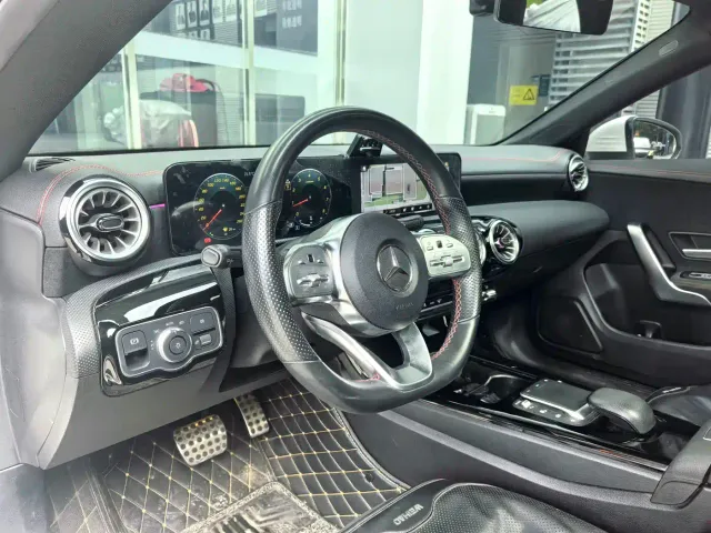 Mercedes-Benz CLA-Class — Фото автомобиля 11
