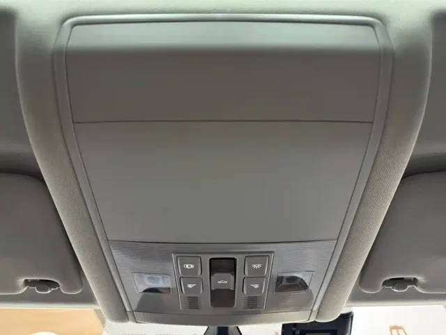Volkswagen Passat — Фото автомобиля 15