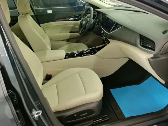 Buick Regal — Фото автомобиля 7