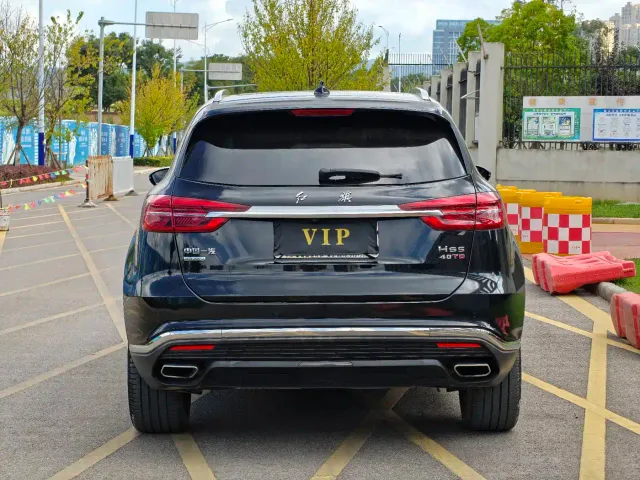 Hongqi HS5 — Фото автомобиля 5