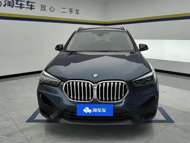 BMW X1 — Фото автомобиля 2