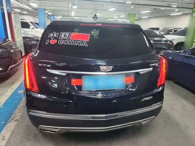 Cadillac XT5 — Фото автомобиля 5