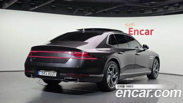 Genesis G90 Бензин 3.5 турбо AWD — Фото автомобиля 2