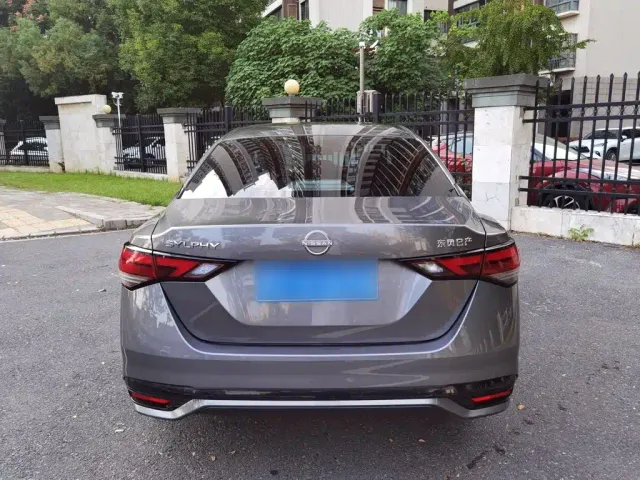 Nissan Sylphy — Фото автомобиля 11