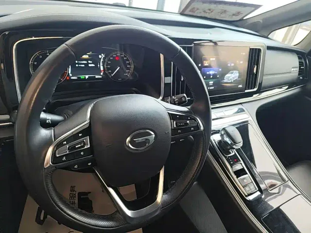 GAC Trumpchi M8 — Фото автомобиля 10