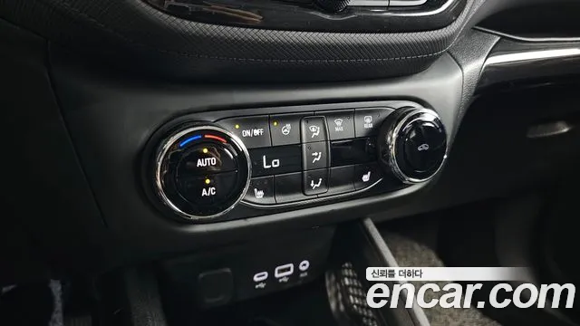 Chevrolet Trailblazer — Фото автомобиля 24